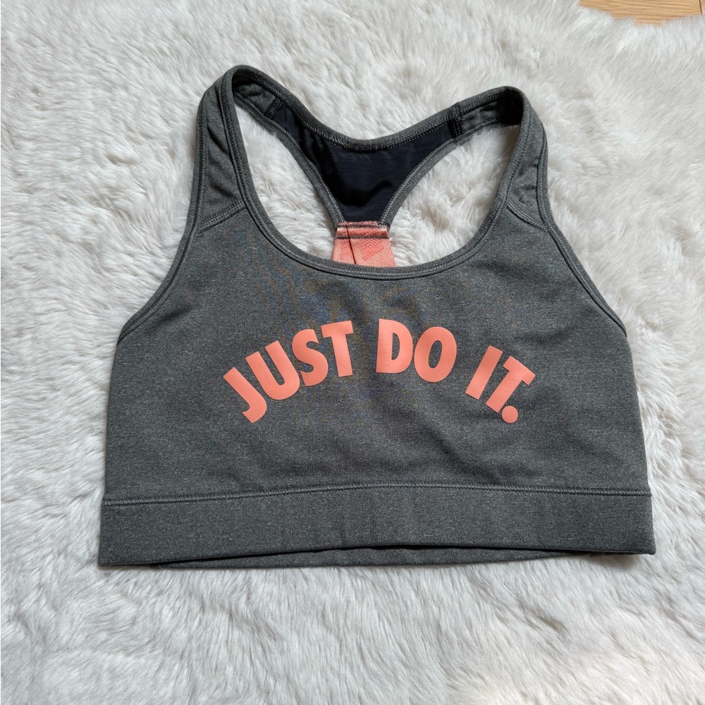 Nike Just Do It Sports Bra size M